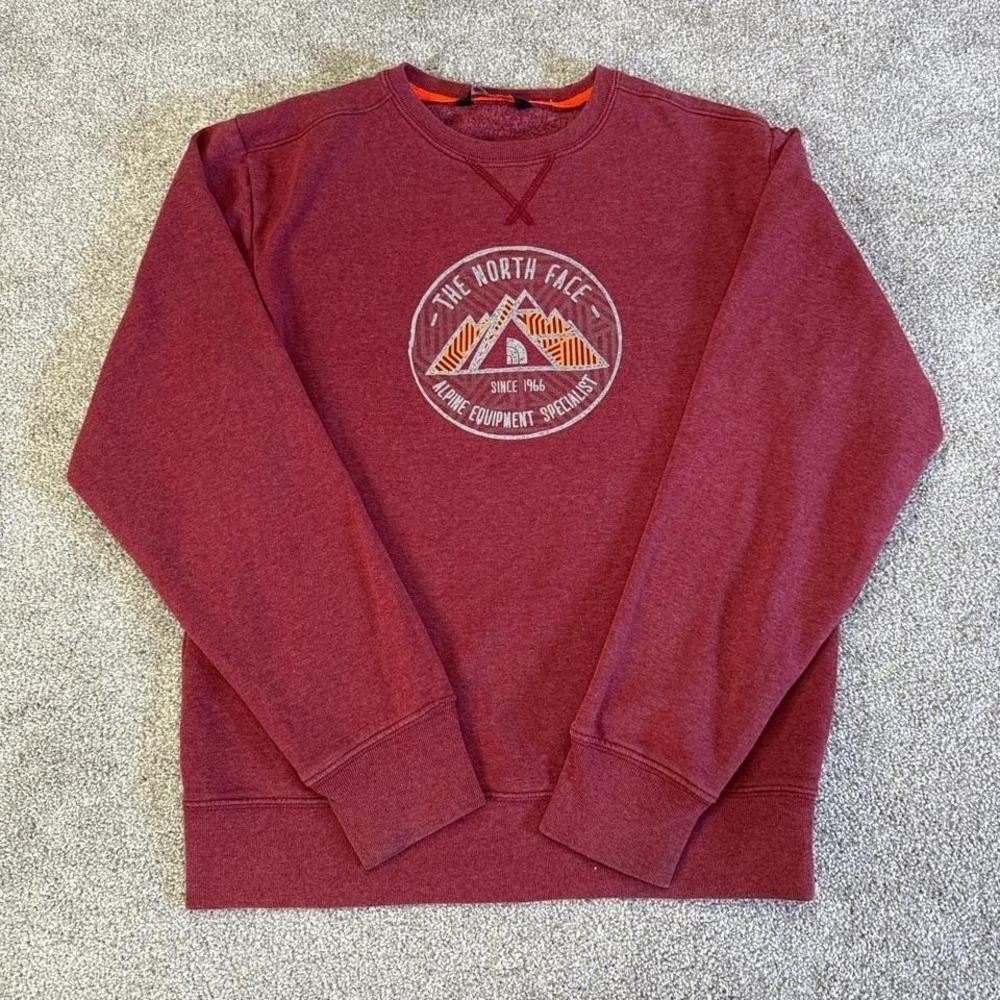 The North Face Men's Small Maroon Graphic Sweatshirt Crew Neck